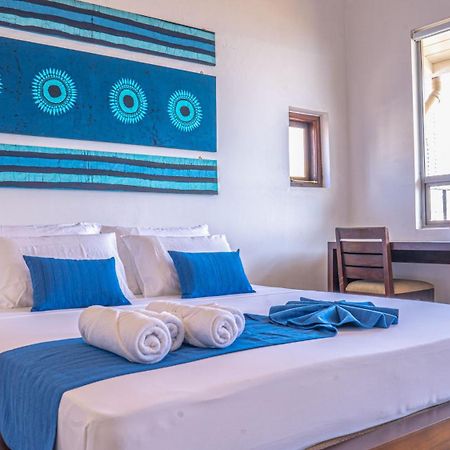 The Ocean Front By The Serendipity Collection Colombo Eksteriør bilde
