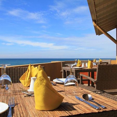 The Ocean Front By The Serendipity Collection Colombo Eksteriør bilde