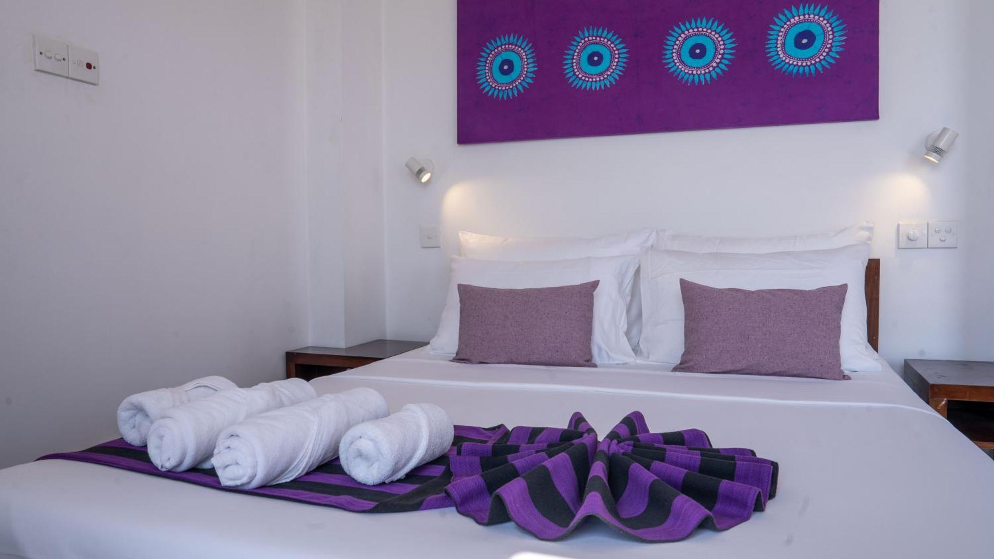 The Ocean Front By The Serendipity Collection Colombo Eksteriør bilde