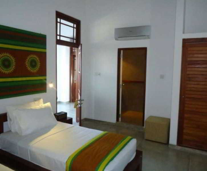 The Ocean Front Hotell Colombo Eksteriør bilde